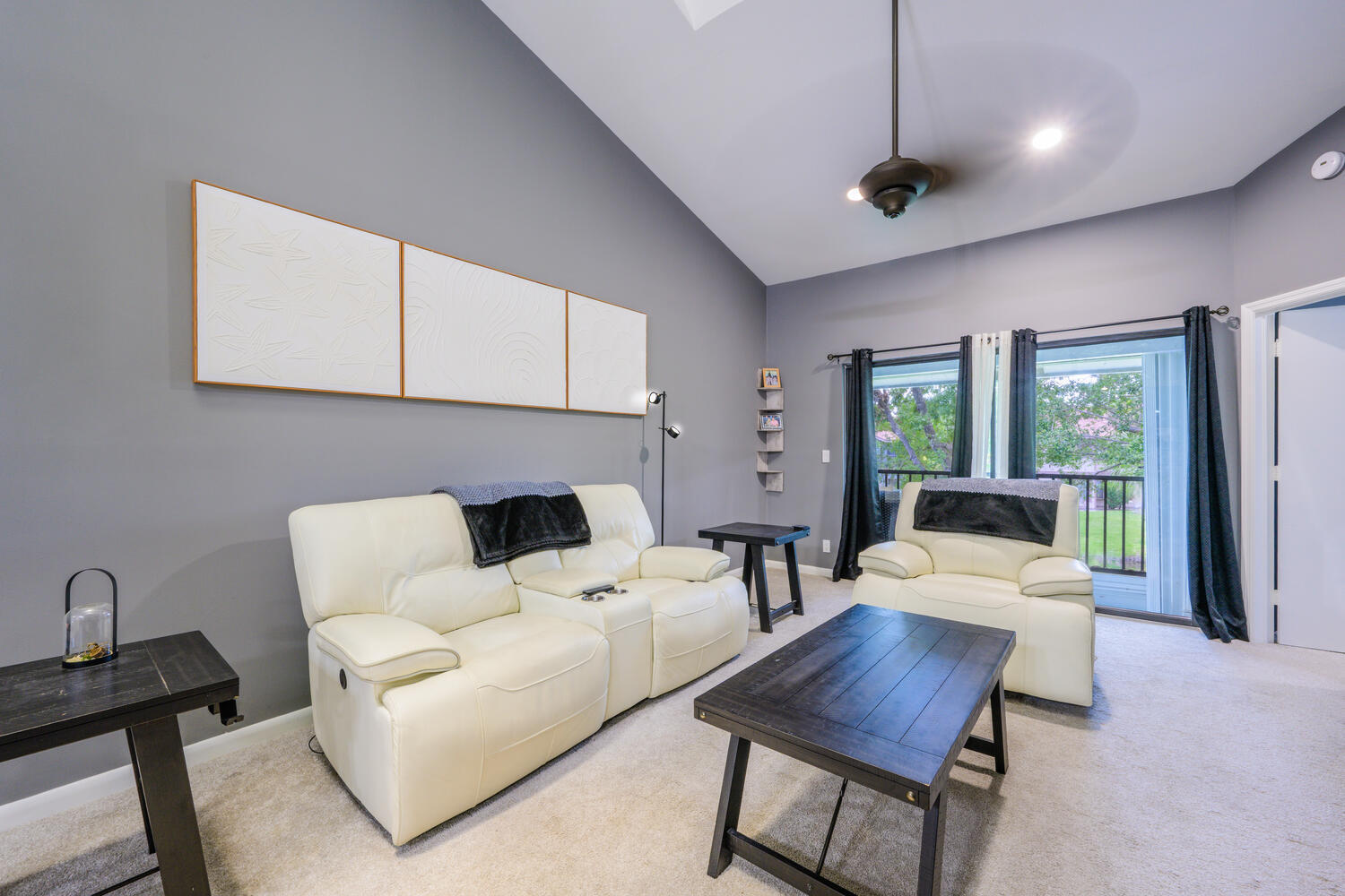 708 Harbour Pointe Way Greenacres, FL 33413 - Photo 12 of 45 708 Harbour Pointe Way-large-040-079-DSC