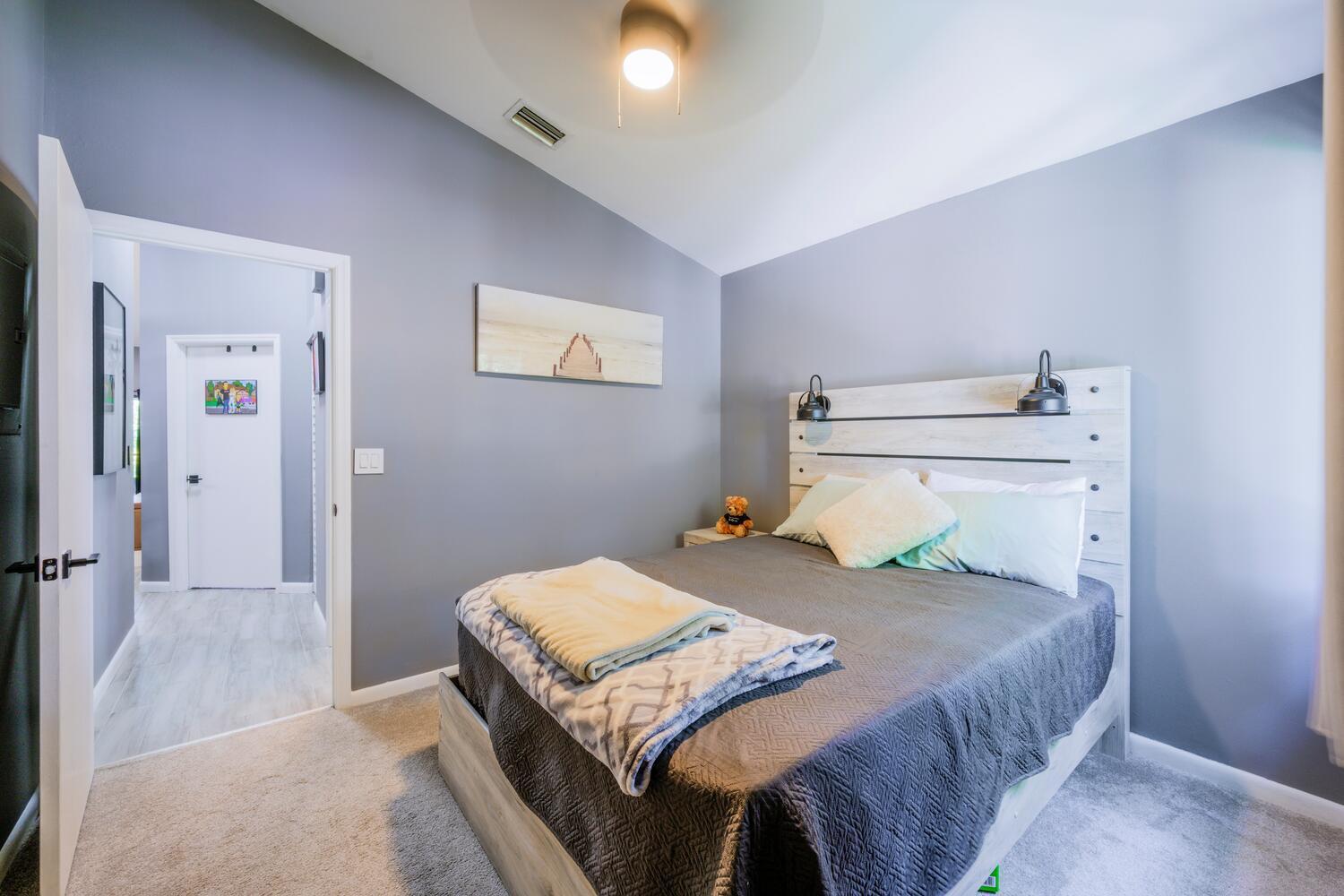 708 Harbour Pointe Way Greenacres, FL 33413 - Photo 22 of 45 708 Harbour Pointe Way-large-013-066-DSC