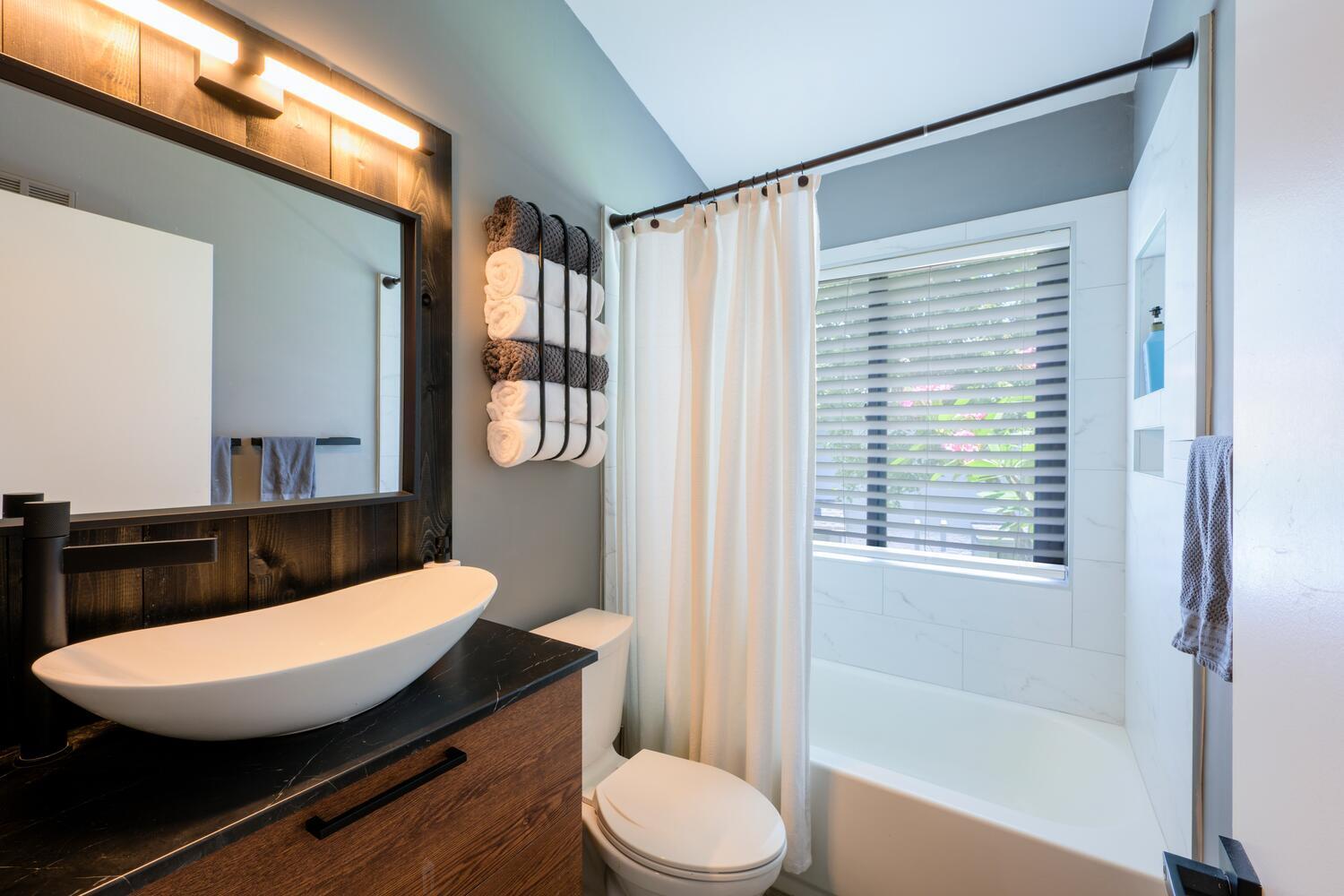 708 Harbour Pointe Way Greenacres, FL 33413 - Photo 24 of 45 708 Harbour Pointe Way-large-011-061-DSC