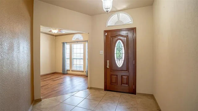 a view of livingroom with washer and dryer