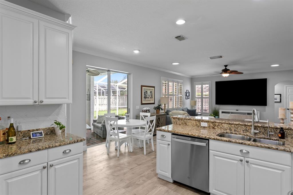 10111 Kingsbridge Avenue Tampa, FL 33626 - Photo 16 of 64 Gallery Image 16