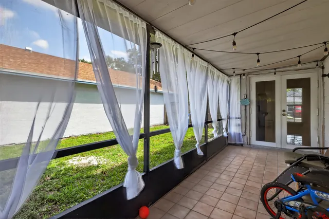 a view of an entryway