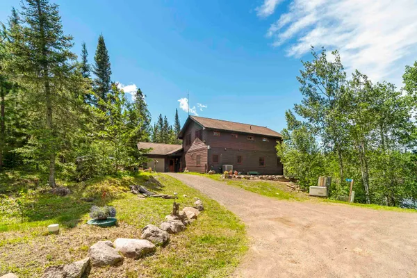 $1,399,000 | 185 Sag Lake Trail, Grand Marais, MN 55604