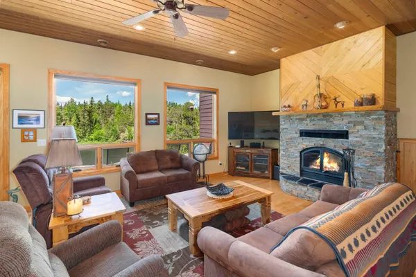 $1,399,000 | 185 Sag Lake Trail, Grand Marais, MN 55604