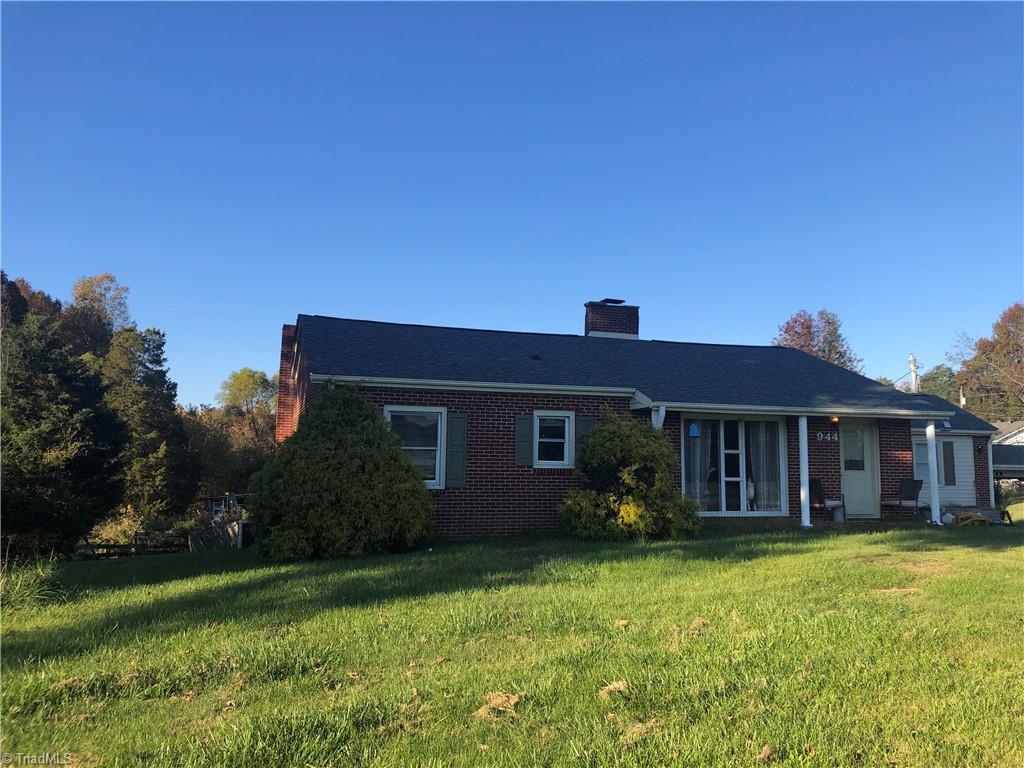 944 Tyro Road Lexington, NC 27295 - Photo 1 of 15 Exterior View 1