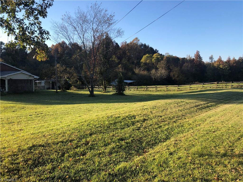 944 Tyro Road Lexington, NC 27295 - Photo 2 of 15 Exterior view 2