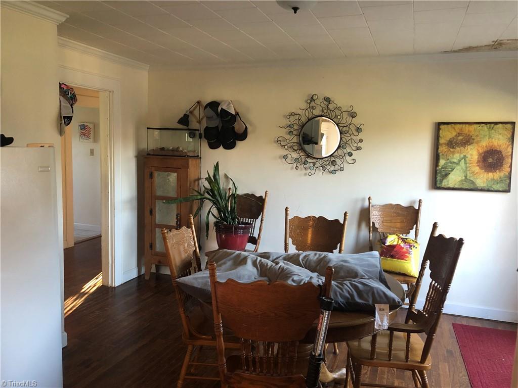 944 Tyro Road Lexington, NC 27295 - Photo 6 of 15 Dining Room