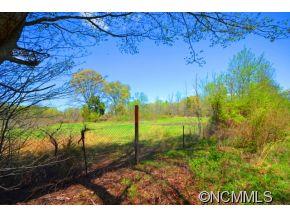 1424 Prince Road Columbus, NC 28722 - Photo 7 of 7