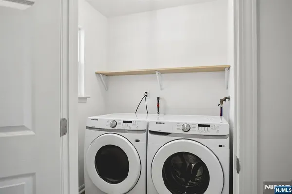 $435,000 | 9 Maple Lane, Mount Arlington, NJ 07856