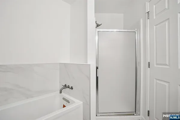 $435,000 | 9 Maple Lane, Mount Arlington, NJ 07856