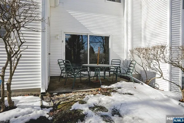 $435,000 | 9 Maple Lane, Mount Arlington, NJ 07856