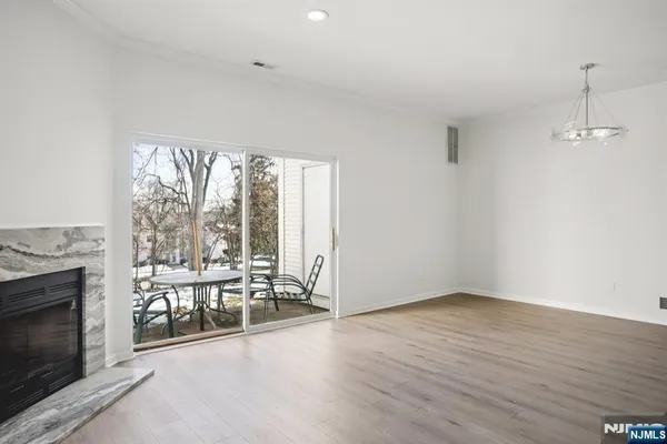 $435,000 | 9 Maple Lane, Mount Arlington, NJ 07856