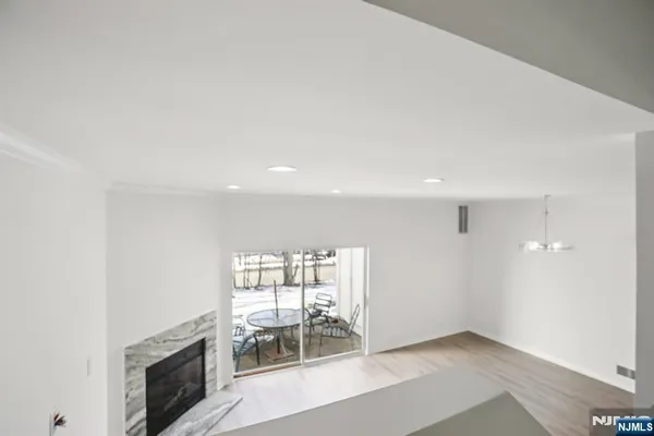 $435,000 | 9 Maple Lane, Mount Arlington, NJ 07856