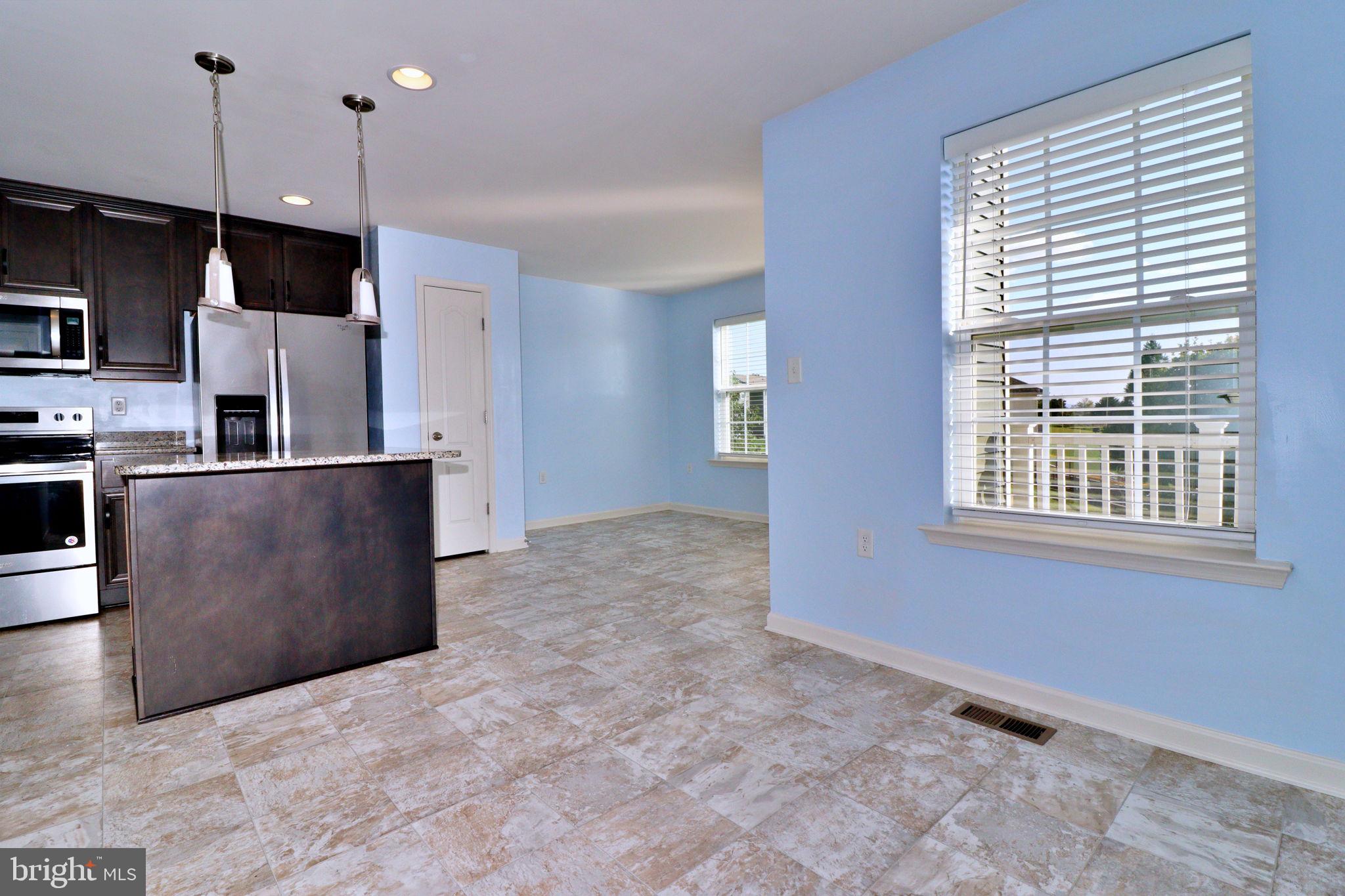 605 Thumper Drive Ranson, WV 25438 - Photo 5 of 47 Eat-In Kitchen