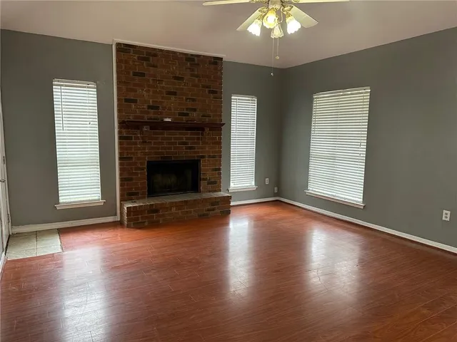 $1,625 | 2001 Van Arpel Drive, Laplace, LA 70068