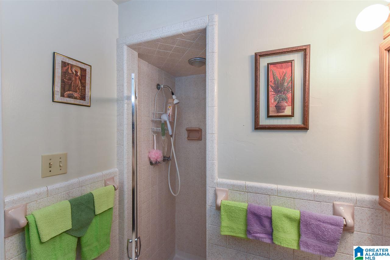 808 Rockingham Road Birmingham, AL 35235 - Photo 35 of 50
