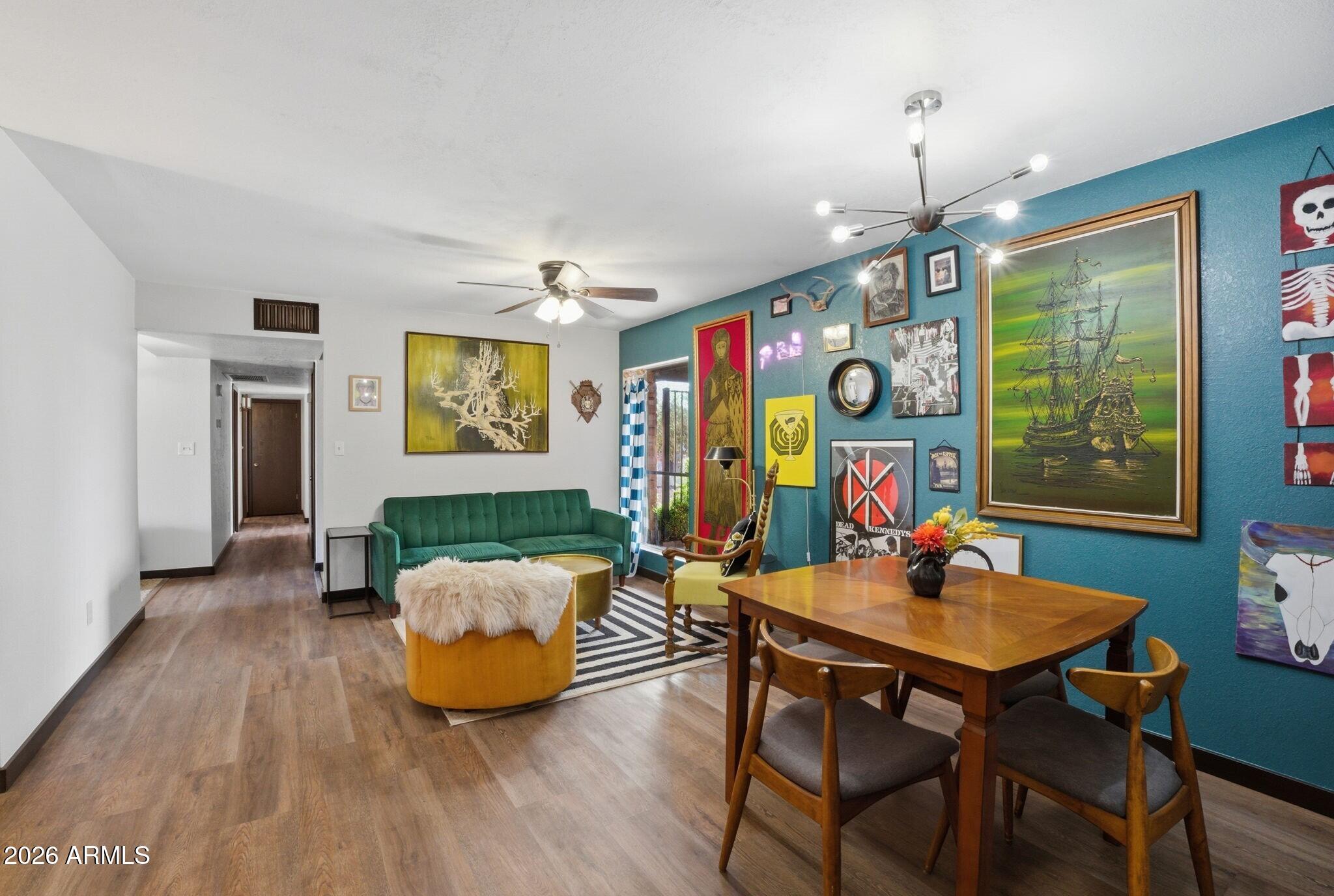 2106 West Devonshire Street Mesa, AZ 85201 - Photo 8 of 38 Great Room