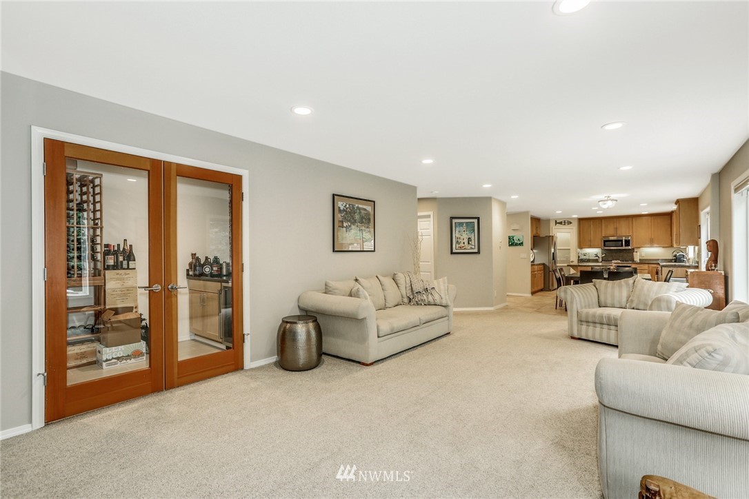 20506 4th Avenue Southeast Bothell, WA 98012 - Photo 10 of 25 Gallery Image 10