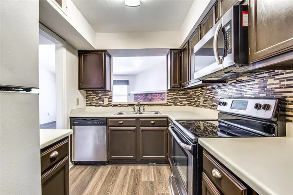 $169,900 | 2835 Keller Springs Road, Unit 1304, Carrollton, TX 75006