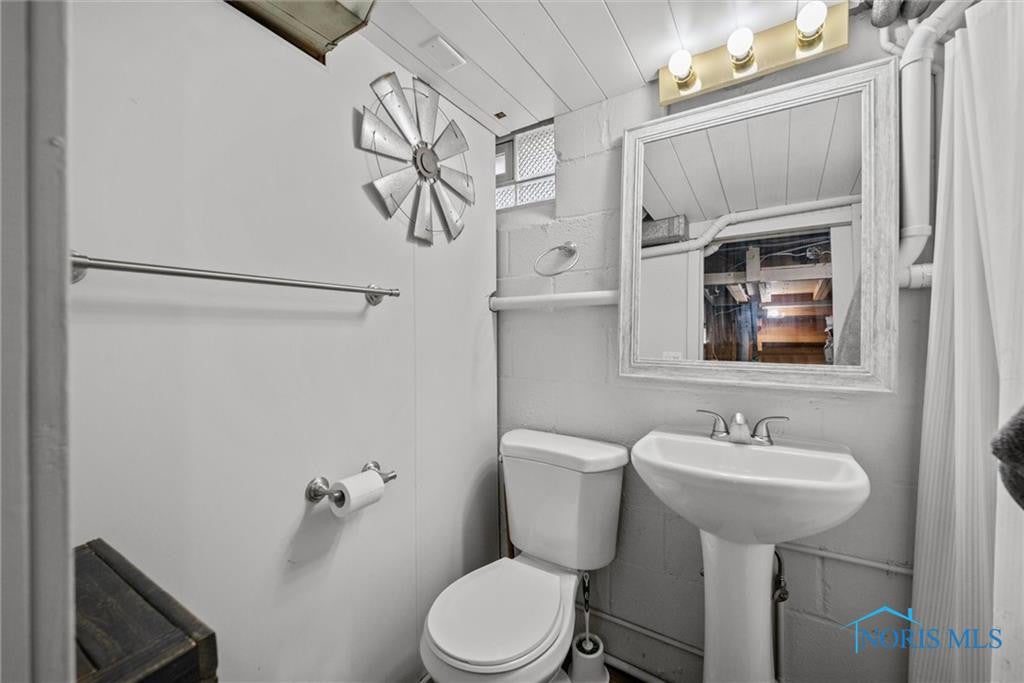3756 Bellevue Road Toledo, OH 43613 - Photo 30 of 35 Gallery Image 30