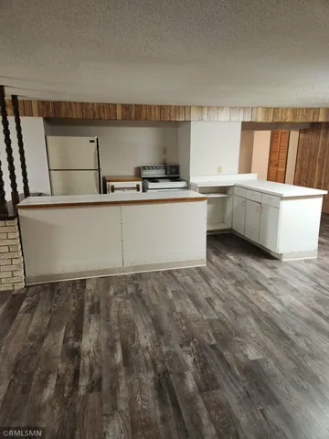 $315,000 | 20 Camelot Drive, Mankato, MN 56001