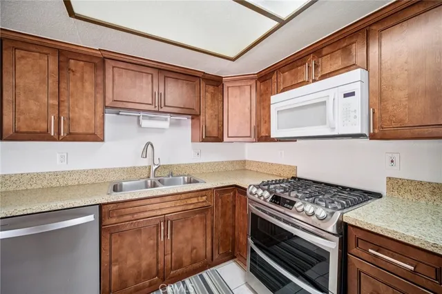 $765,000 | 22810 Rio Chico Drive, Valencia, CA 91354