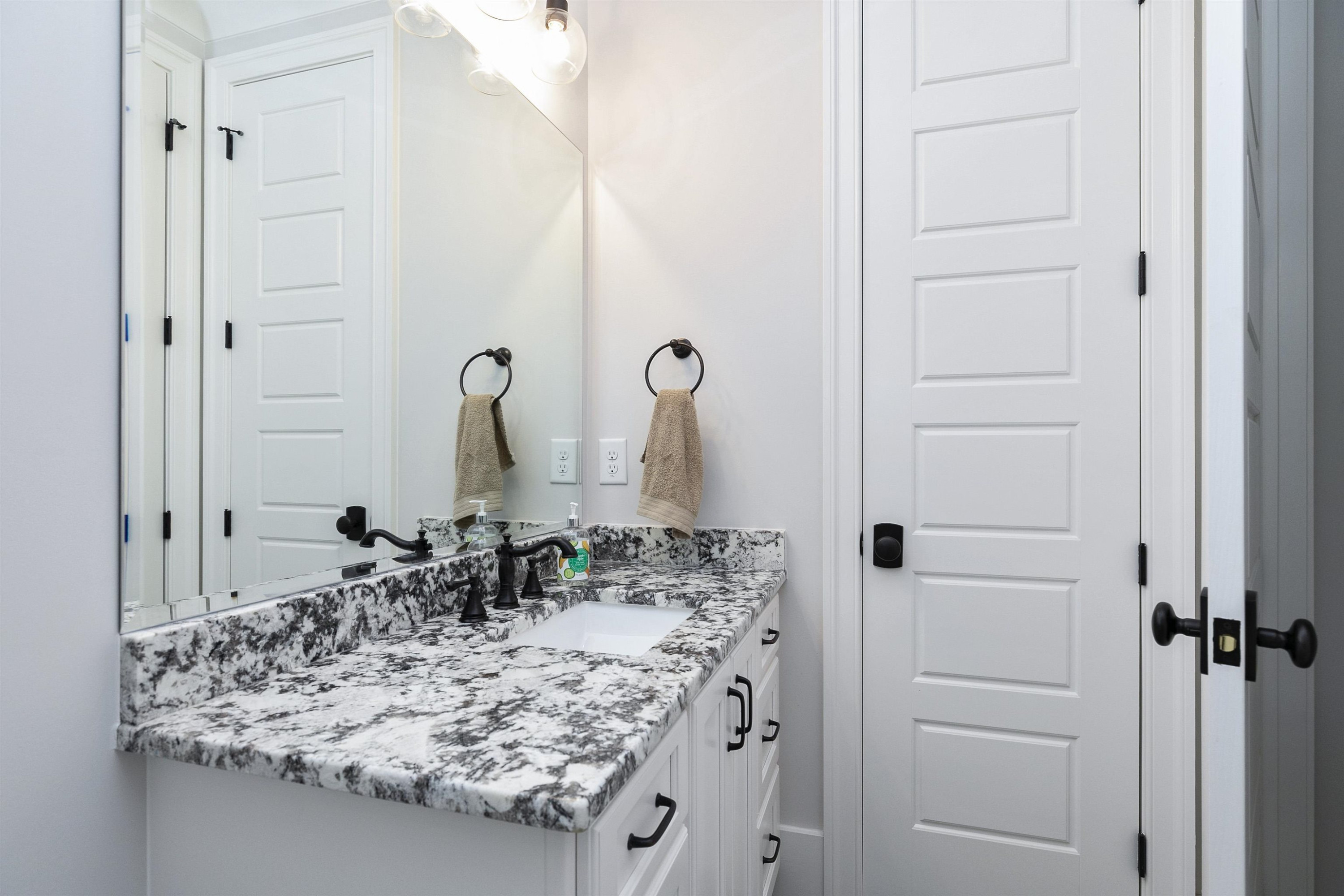 1240 Marshall Street Raleigh, NC 27604 - Photo 26 of 56 Photo 26