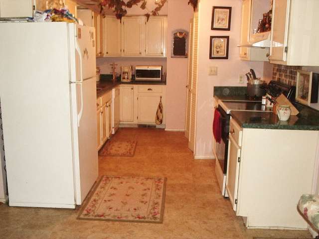 1038 Moorhead Place Pendleton, SC 29670 - Photo 8 of 14