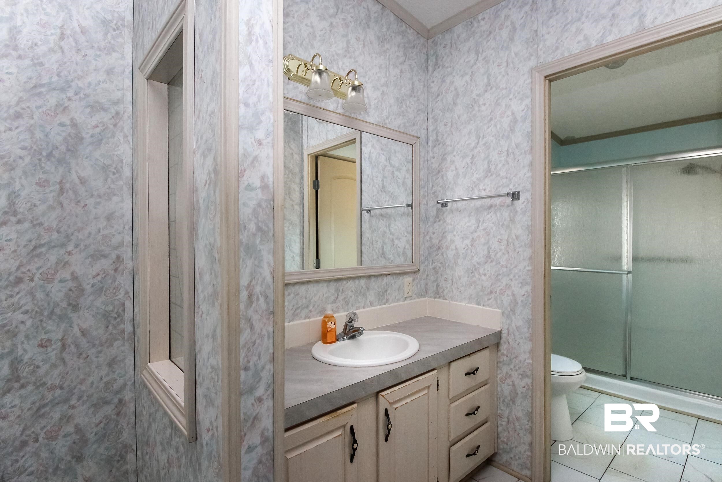 1190 Ridgewood Drive Lillian, AL 36549 - Photo 11 of 16 Gallery Image 11