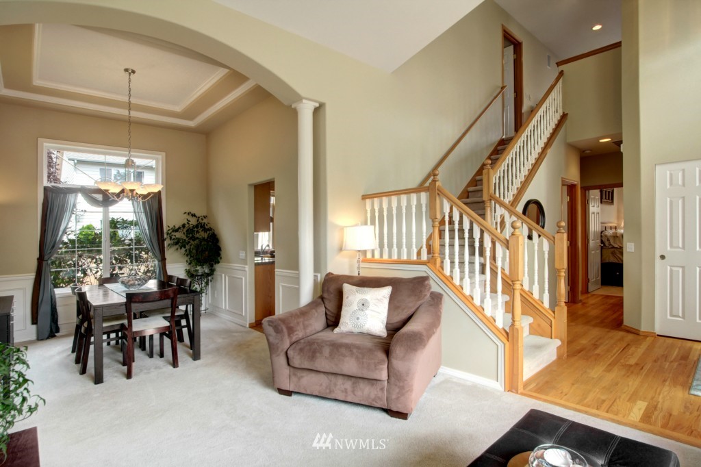 1123 185th Place Southeast Bothell, WA 98012 - Photo 2 of 19