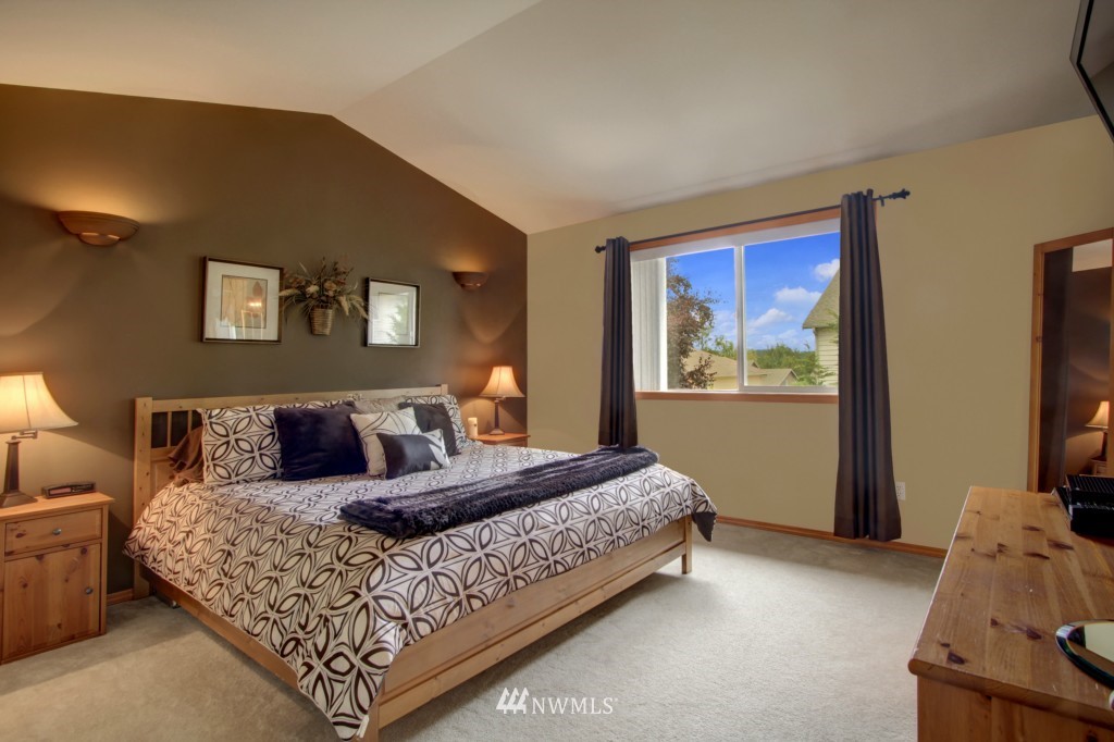 1123 185th Place Southeast Bothell, WA 98012 - Photo 12 of 19