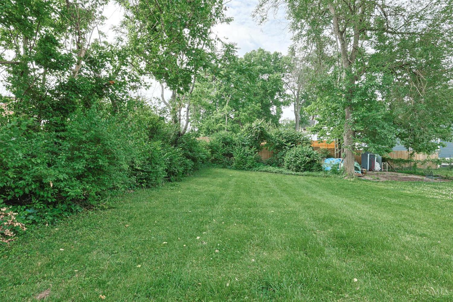 5807 Prentice Street Cincinnati, OH 45227 - Photo 35 of 39