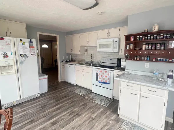 $149,900 | 5716 Council Ring Boulevard, Kokomo, IN 46902