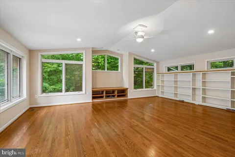 $1,300,000 | 9009 Charred Oak Drive, Bethesda, MD 20817