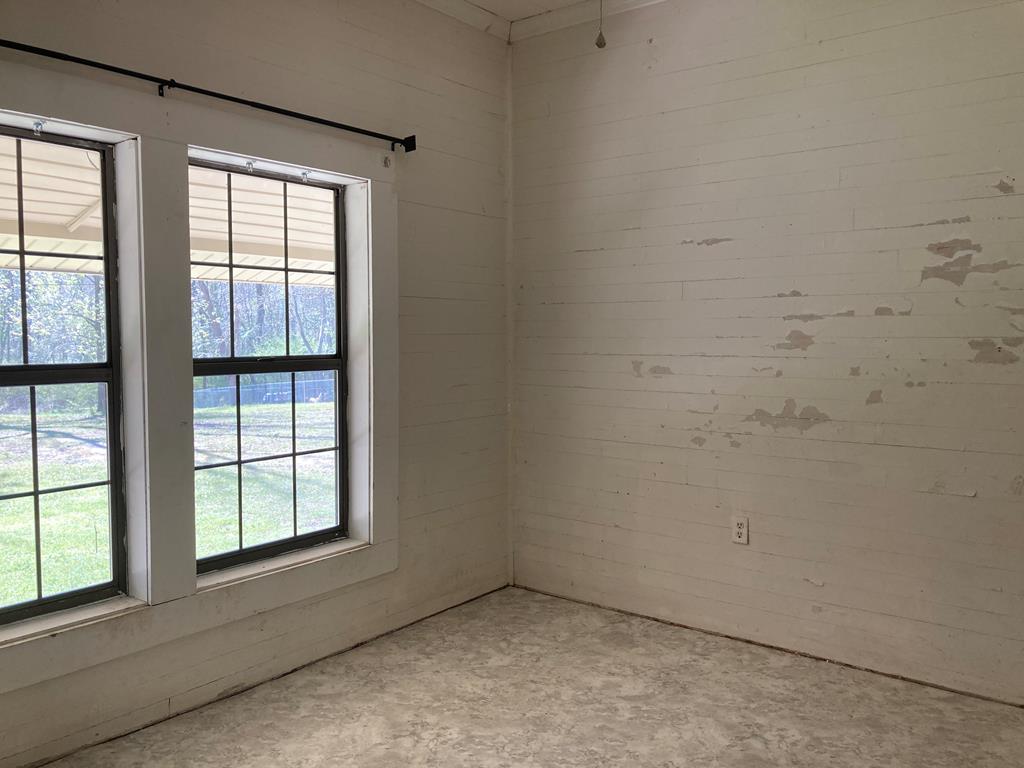 313 Ridge Road Castleberry, AL 36432 - Photo 15 of 35
