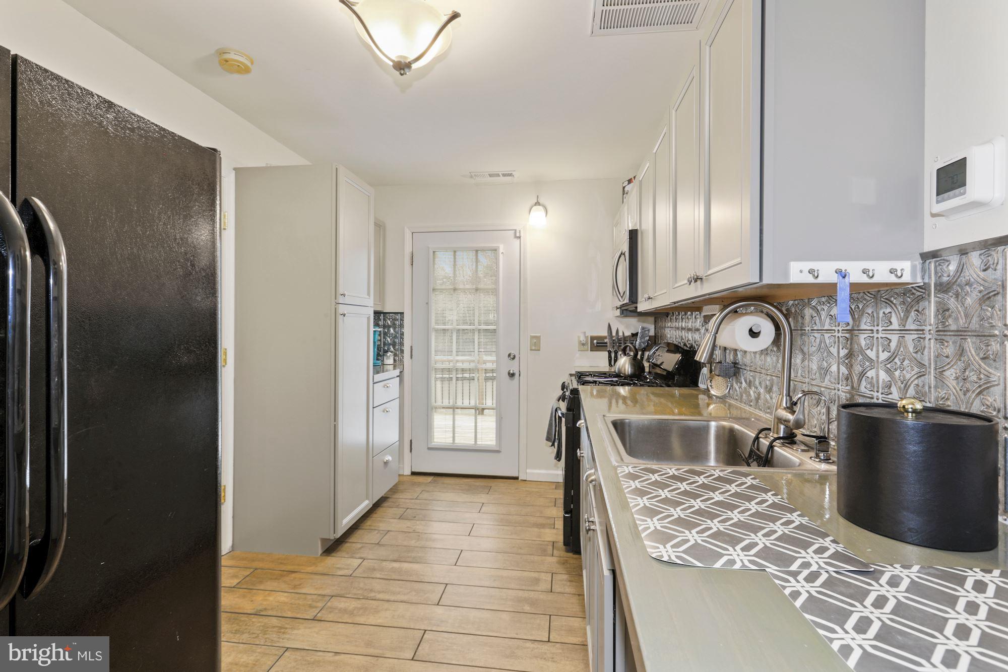 33740 Shockley Road Parsonsburg, MD 21849 - Photo 26 of 35 In-Law-Suite Full Kitchen
