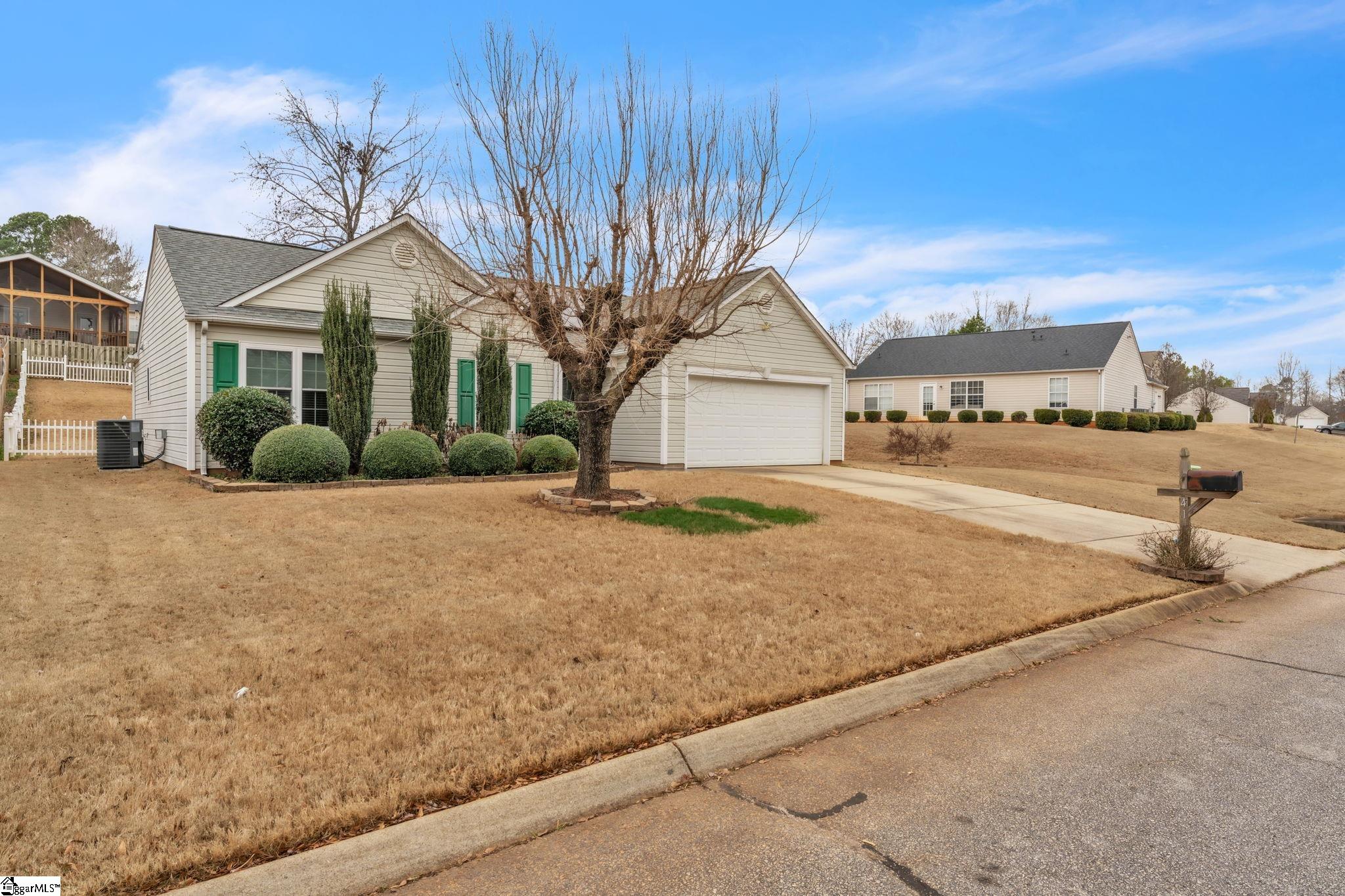 41 Reedy River Way Greenville, SC 29605 - Photo 2 of 33 Gallery Image 2