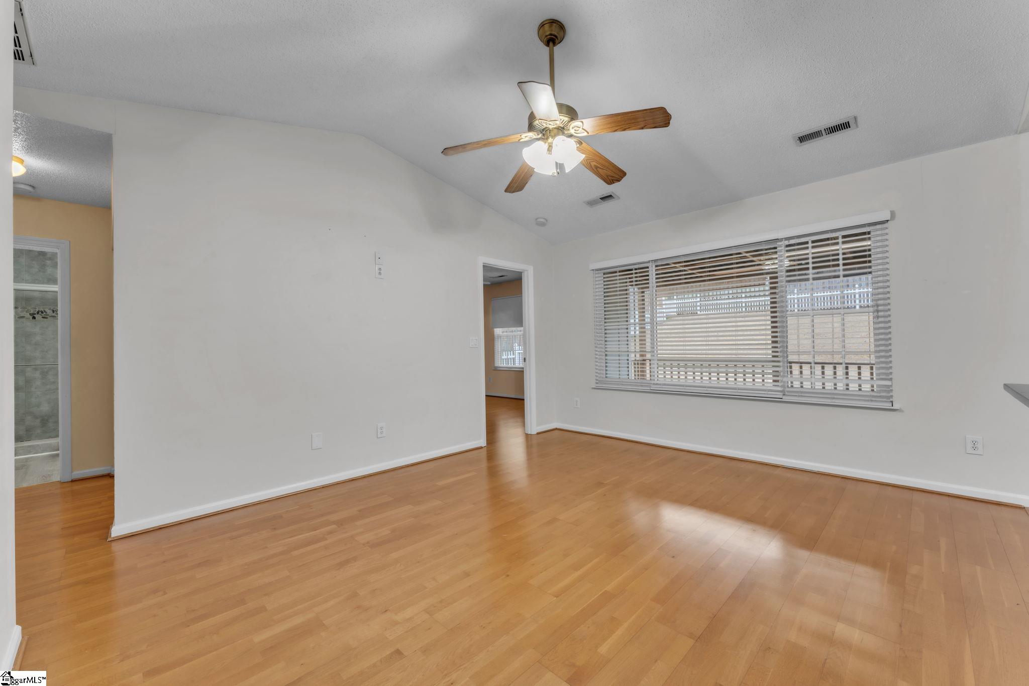 41 Reedy River Way Greenville, SC 29605 - Photo 4 of 33 Gallery Image 4