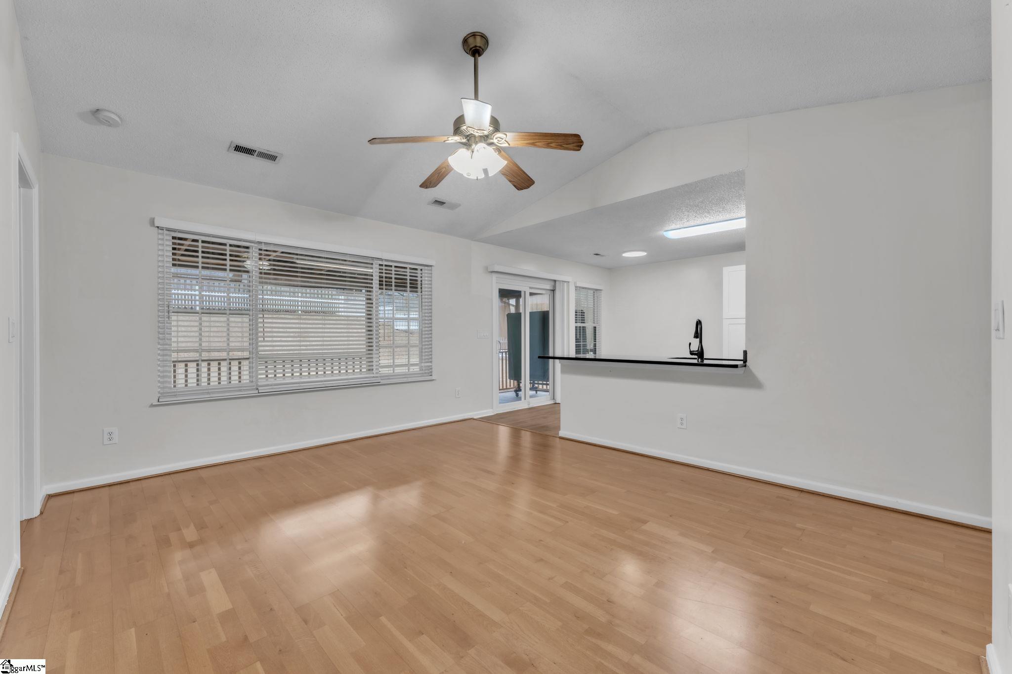 41 Reedy River Way Greenville, SC 29605 - Photo 5 of 33 Gallery Image 5