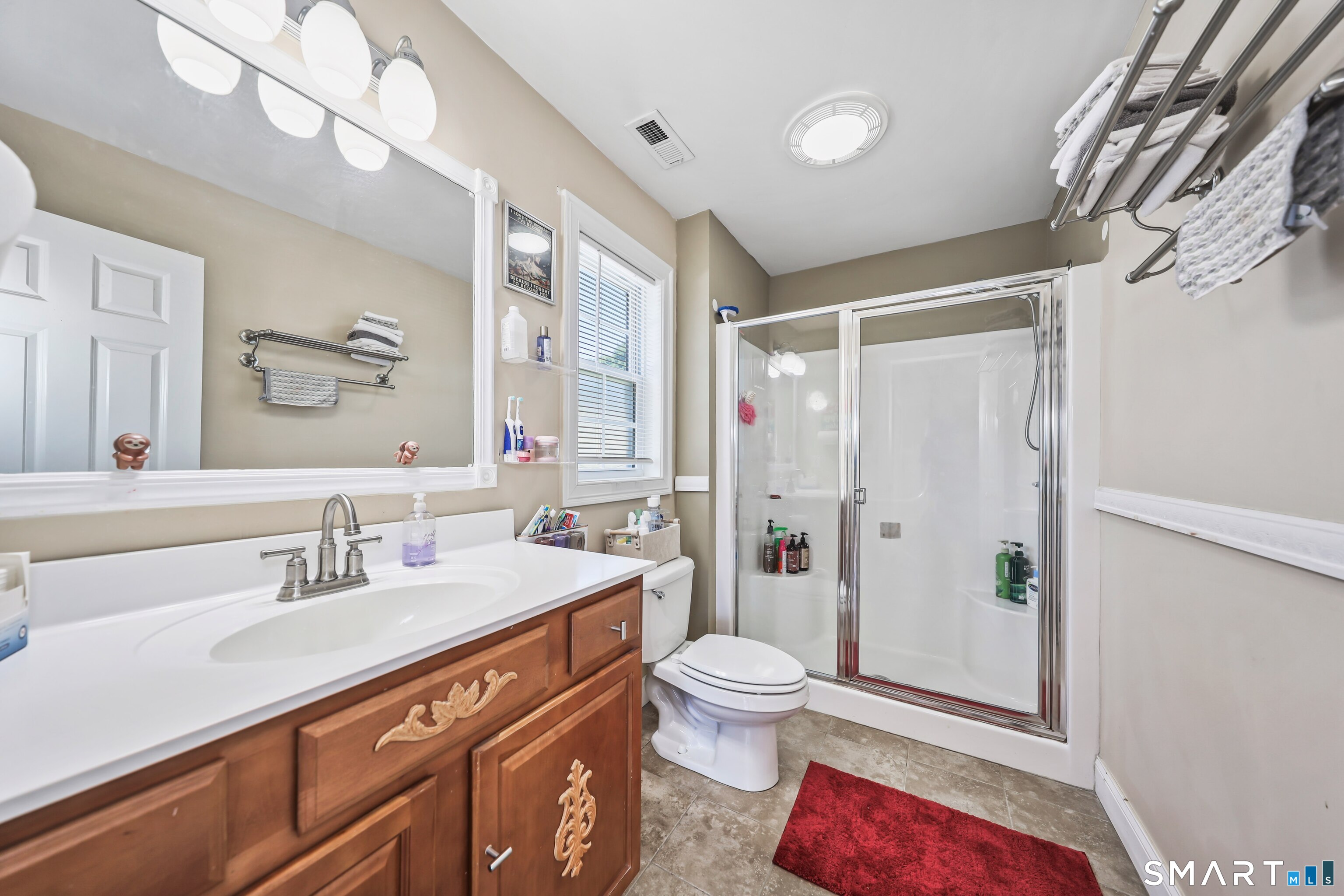 62 Hampton Road Waterbury, CT 06708 - Photo 19 of 34 Gallery Image 19