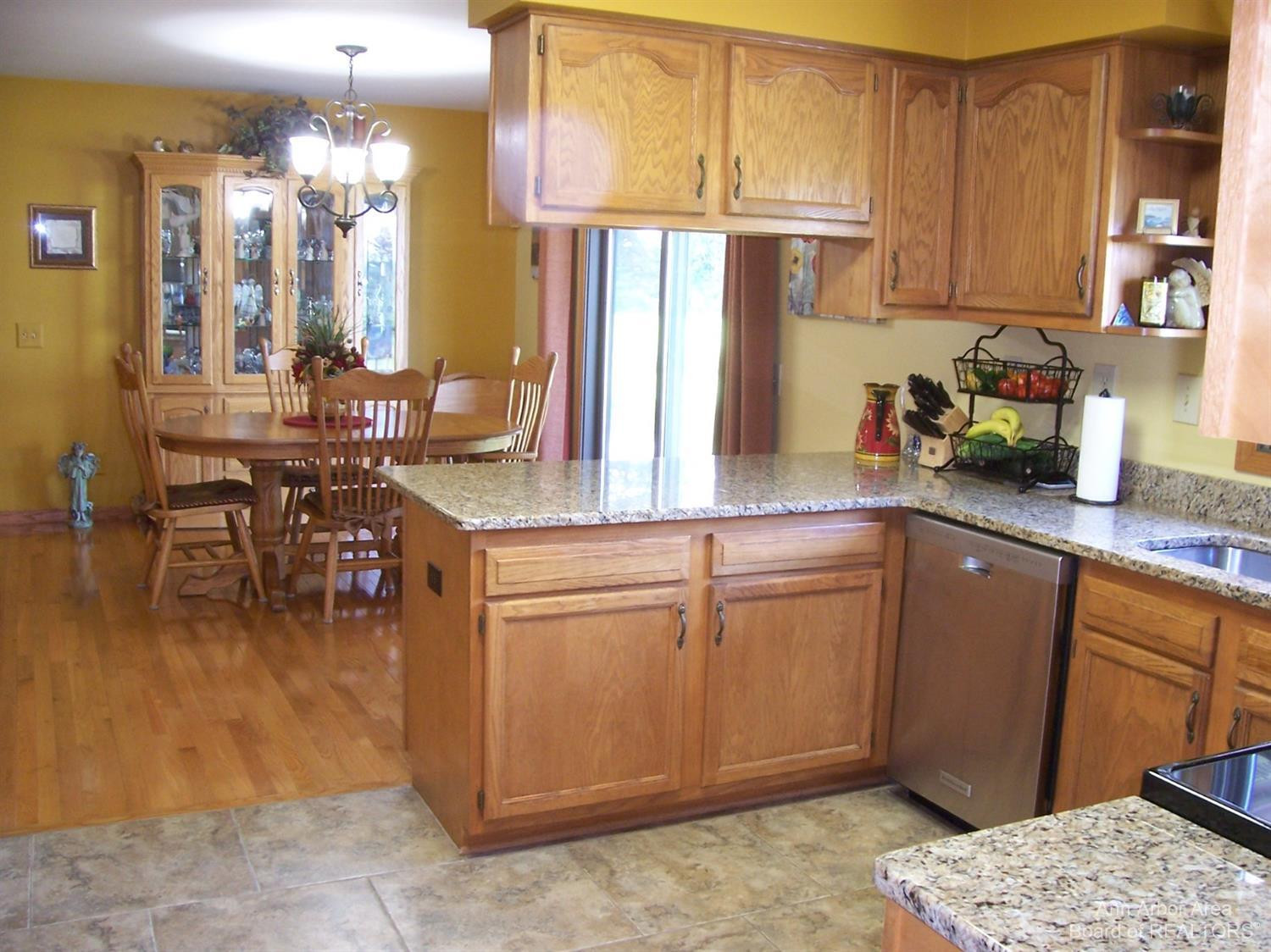 8700 Carpenter Road Milan, MI 48160 - Photo 5 of 55 Photo 5