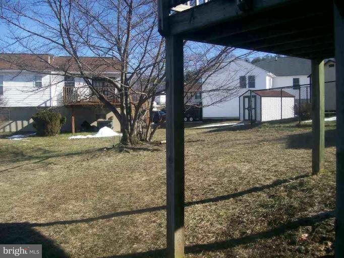 6800 Middlefield Road Fort Washington, MD 20744 - Photo 5 of 12 Back yard
