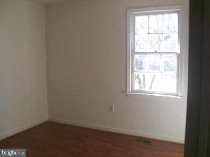 6800 Middlefield Road Fort Washington, MD 20744 - Photo 10 of 12 Bedroom #3