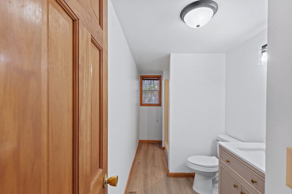 144 River Watch Terrace Murphy, NC 28906 - Photo 18 of 60 a bathroom with a toilet and a shower