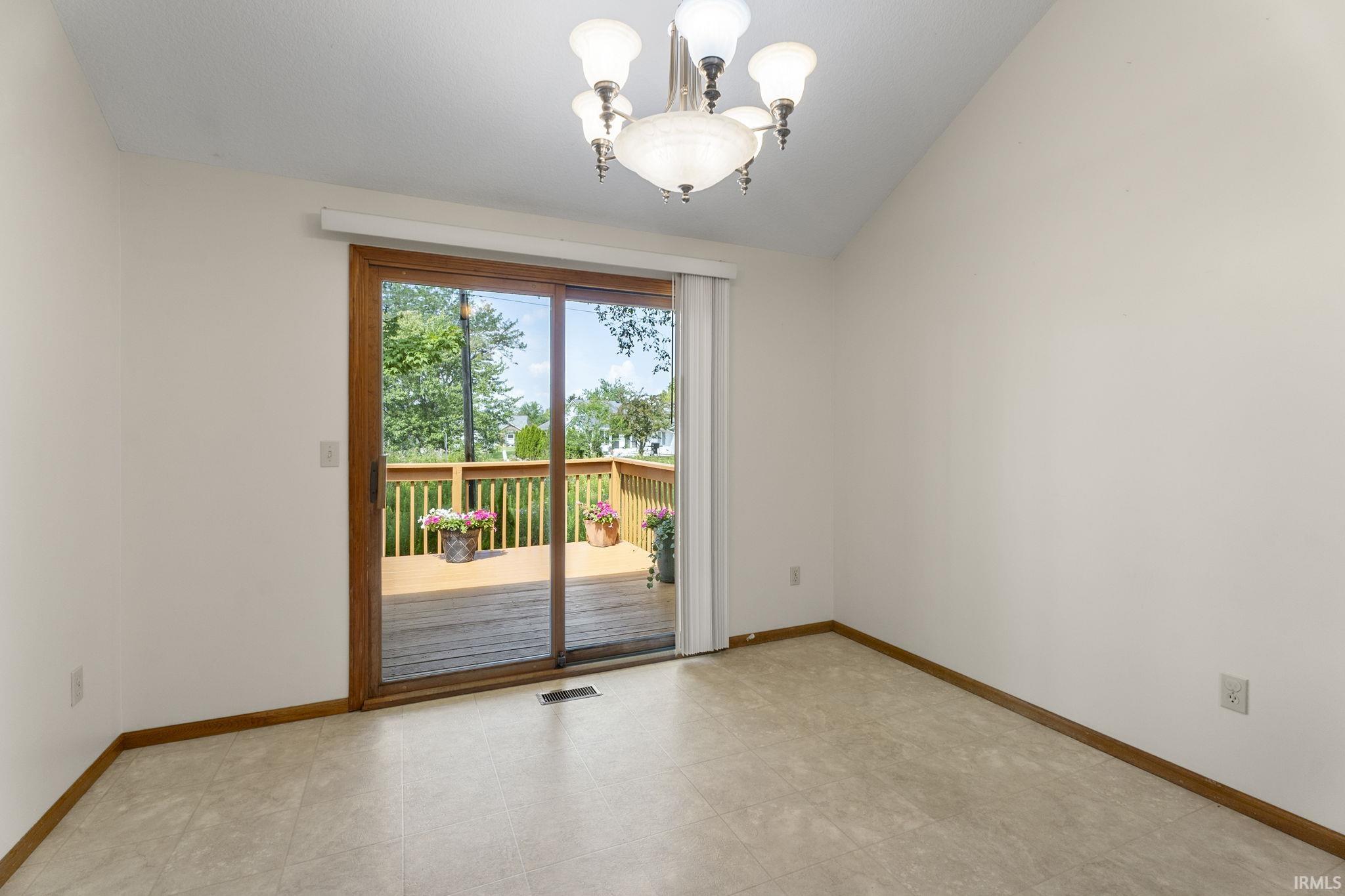 3032 Hedgerow Pass Fort Wayne, IN 46804 - Photo 14 of 34