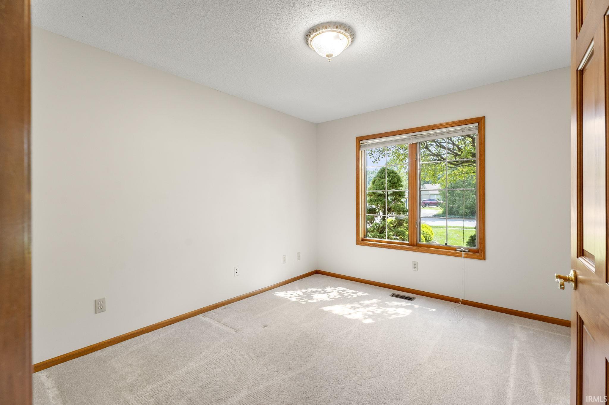 3032 Hedgerow Pass Fort Wayne, IN 46804 - Photo 18 of 34