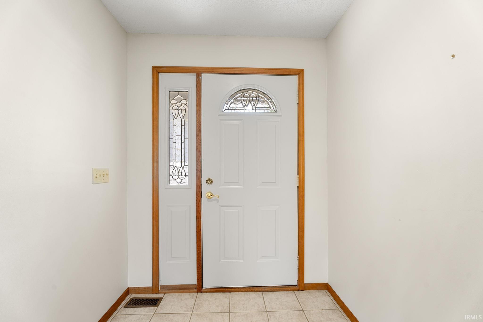 3032 Hedgerow Pass Fort Wayne, IN 46804 - Photo 9 of 34