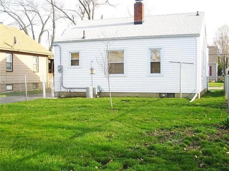 616 Pettibone Avenue Flint, MI 48507 - Photo 7 of 17 IMG_7574