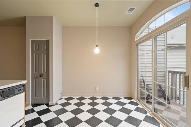 $299,999 | 500 Edwards Boulevard, Unit 9, Lake Geneva, WI 53147