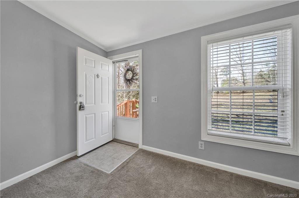 1350 Seminole Trail Road Maiden, NC 28650 - Photo 3 of 40 Gallery Image 3